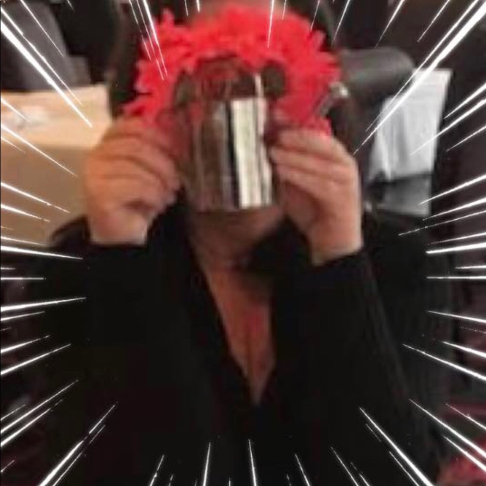 Meet your Posher, Christine